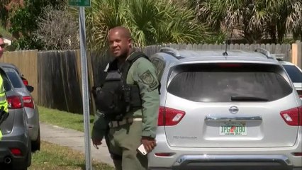 Se suicidó hombre atrincherado en casa de Town 'N' County