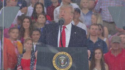 BHDN_PO-136TH_TRUMP SAYS ARMY TOOK OVER AIRPORTS DURING REVOLU_CNNA-ST1-100000000542c191_174_0.mp4