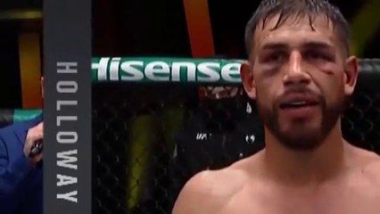 Max Holloway vs. Yair Rodríguez - Post Fight Interview