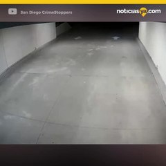 Buscan a tres sospechosos de asaltar a pareja en Mission Valley