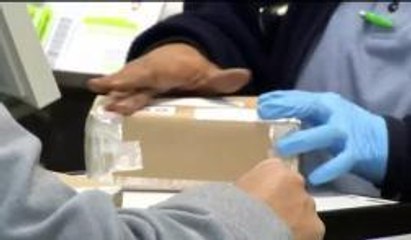 El servicio postal ofrecerá envíos de comida a través de la página web Amazon