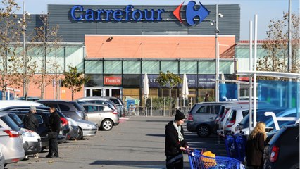 Elle avait lancé "sale noire" à la caissière, la cliente du Carrefour condamnée à six mois de détention à domicile