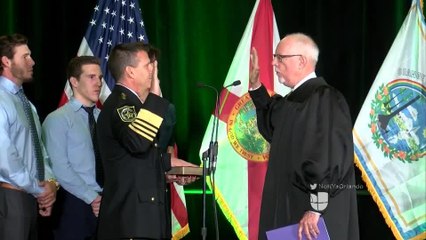 Jerry Demings juramenta como el nuevo alcalde de Orlando