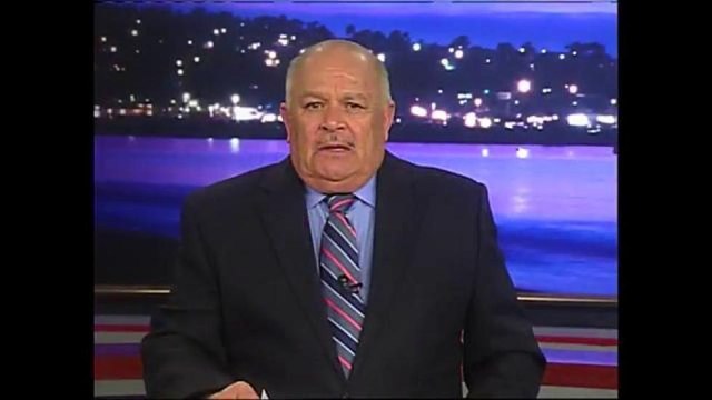 Cada vez más hispanos en los Estados Unidos combinan el idioma inglés con el español creando nuevas