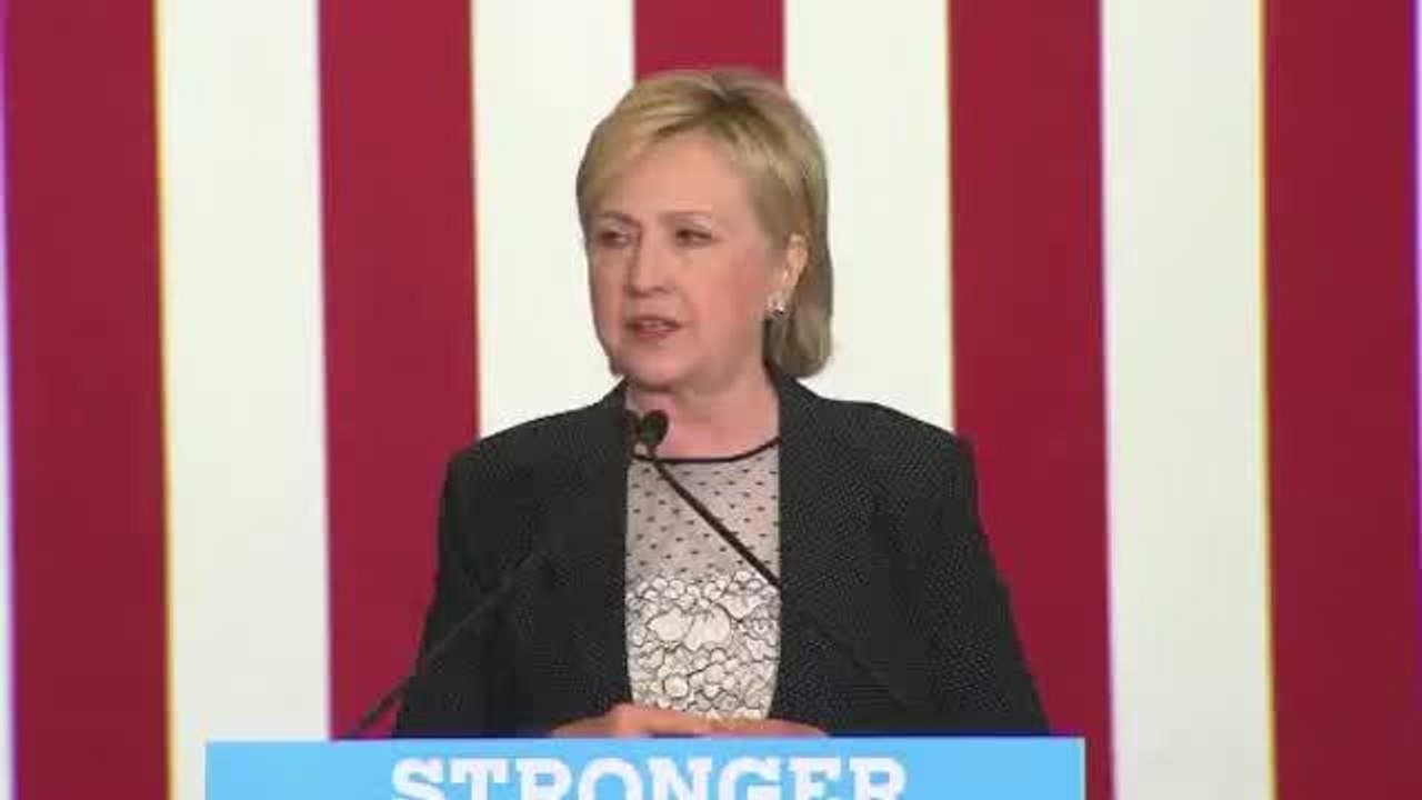 Clinton: "Me opongo al TPP"