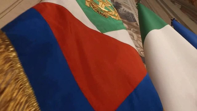 Rischio Vietnam su Quirinale. Veltroni: salvare il governo