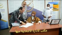 فيديو: سيف الإسلام القذافي يقدم ترشيحه للانتخابات الرئاسية في ليبيا..ويحصل على بطاقة ناخب