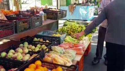 Feirinha do Produtor ocorre em frente à Prefeitura na manhã deste domingo