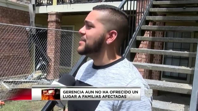 Familias hispanas pierden todo tras voraz incendio en Hillsborough