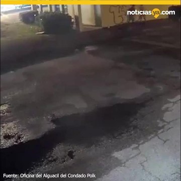 V%c3%a1ndalos pintan grafitis en varias tiendas del Condado Polk