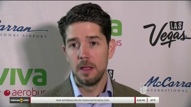 Noticias Nevada 6pm VIVA AEROBUS PKGE 121517 - Clip