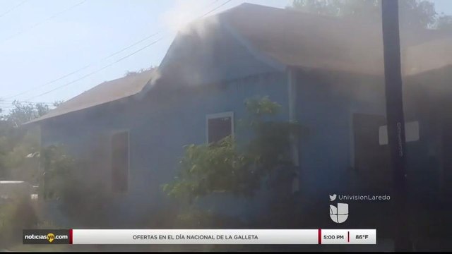 Noticias Laredo 5pm 120417 - Clip - incendio