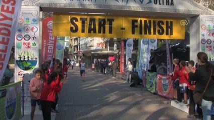 BALIKESİR - 2. Kyzikos Uluslararası Ultra Maratonu'na 550 sporcu katıldı