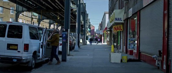 OFFICIAL TRAILER : THE SCRAPPER (2021)