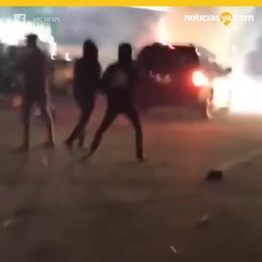Fuegos artificiales estallan en cajuela antes de Año Nuevo