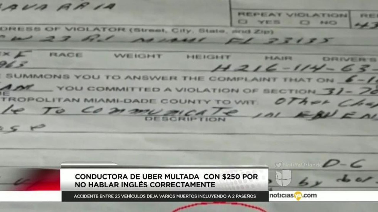 Multan a conductora de Uber por no hablar inglés