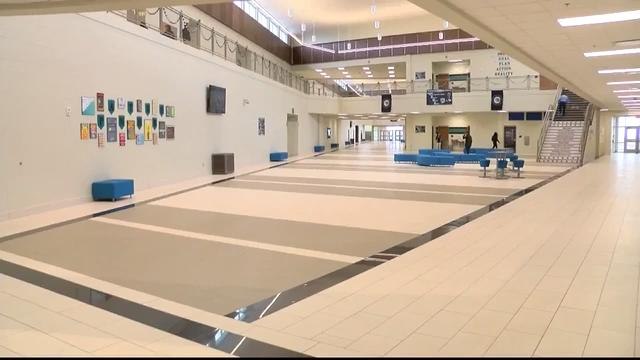 Noticias Laredo 5pm 111417 - Clip 9th campus