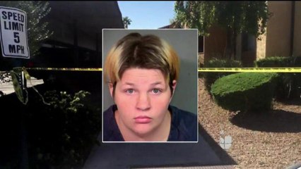 Arrestan a madre por asesinato de su hija