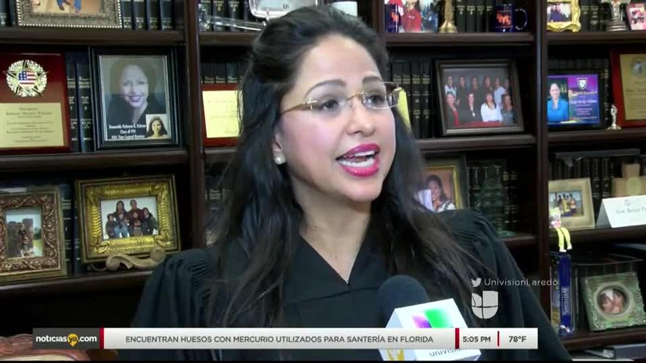 Noticias Laredo 5pm 122117 - Clip Leadership