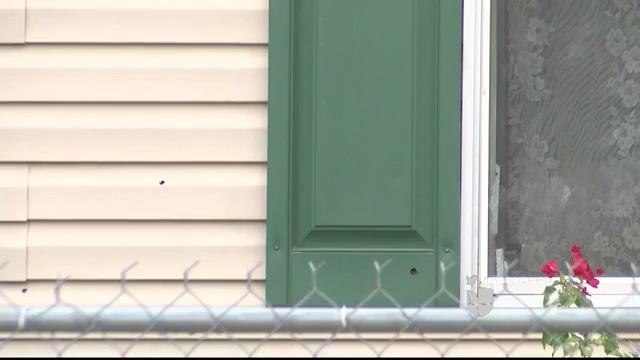 Noticias Laredo 5pm 010218 - Clip - disparos