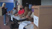 Abren los centros de votación para las elecciones legislativas en Argentina