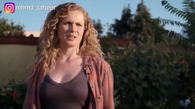 موظفة شغالة في مطعم بتكتشف فجأة إنها بطلة خارقة Freaks Youre One Of Us