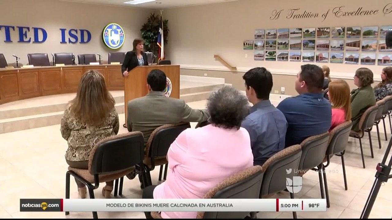 Noticias Laredo 5pm 091817 - Clip - hackeo