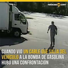 Cliente ve a un criminal instalando un clonador de tarjetas en Florida