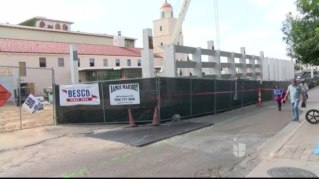 Noticias Laredo 5pm 090617 - Clip - peatones car 1