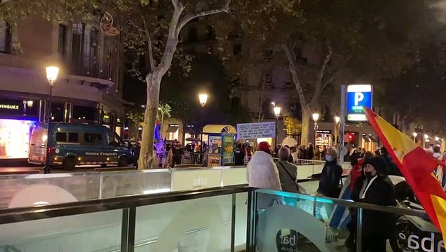 Tensión entre castristas y anticastristas en el Consulado de Cuba