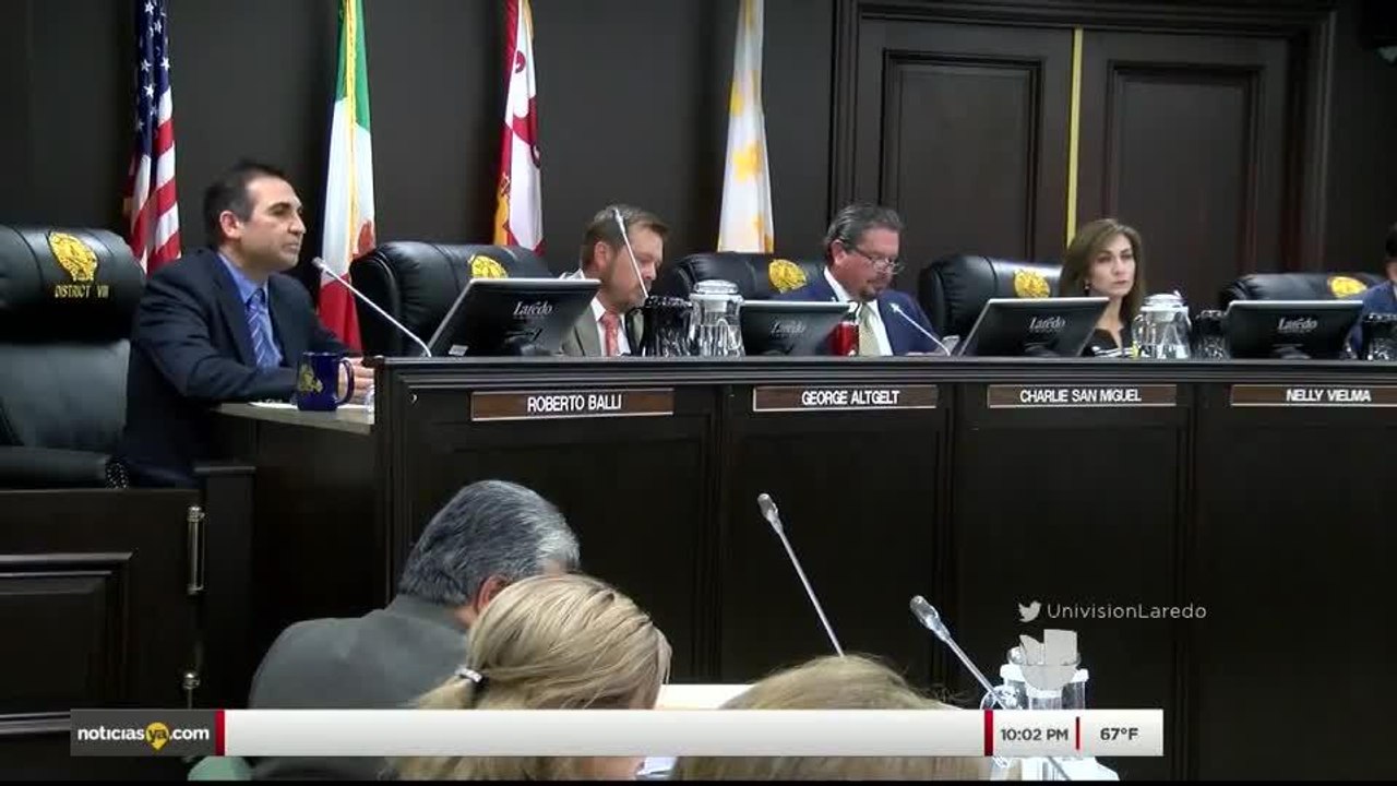 Noticias Laredo 10pm 101617 - Clip - vidal