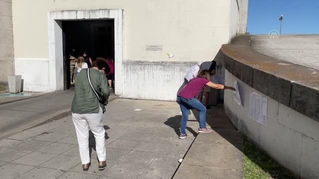 BUENOS AIRES - Arjantin halkı parlamento seçimleri için sandık başına gitti