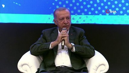 Erdoğan’dan soru soran gence: Sen de tam damardan girdin