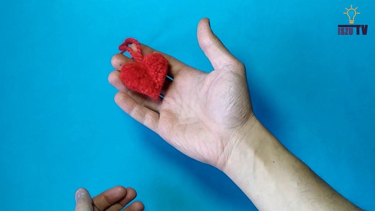 Making heart plush pompom key chain