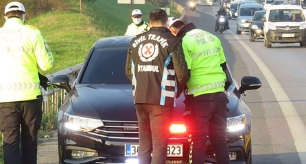 İstanbul’da çakarlı araç denetimi