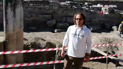 Kütahya'da şaşkına çeviren olay! Yaren Dede diye dua ediyorlardı mezar boş çıktı