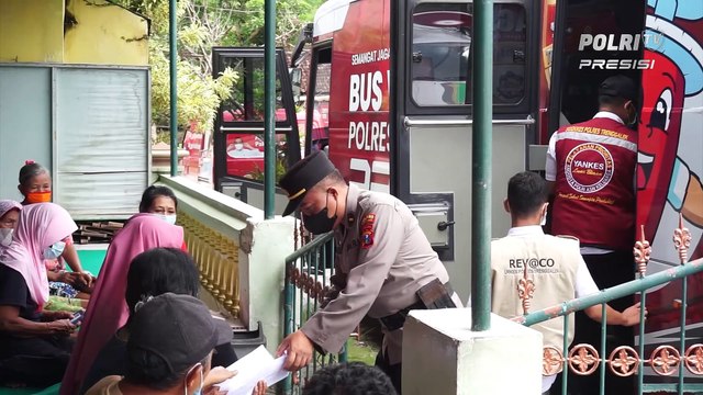 Luncurkan Bus Vaksinasi, Kapolres Trenggalek Mudahkan Masyarakat Dapat Vaksin