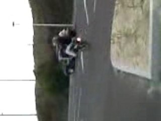 Nanar stunt a l'espace jeune