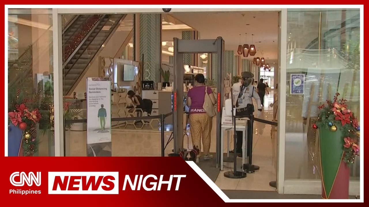 Mall hours extended until 11 P.M.