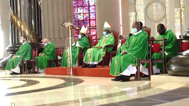 25è Journée Nationale de la Paix : le Premier ministre participe à des prières