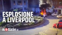 Regno Unito, il momento dell'esplosione a Liverpool: arrestati per terrorismo tre giovani