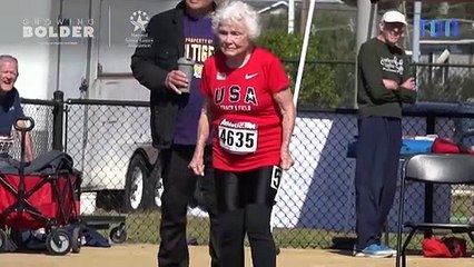 Âgée de 105, elle court un sprint de 100 mètres