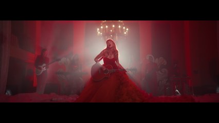 Taylor Swift - I Bet You Think About Me (Taylor's Version) (From The Vault)