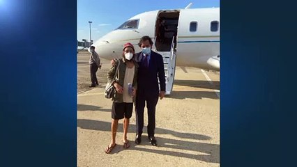 Danny Fenster deixa prisão e pode voltar a sorrir