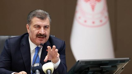 Son Dakika: Türkiye'de 15 Kasım günü koronavirüs nedeniyle 215 kişi vefat etti, 23 bin 852 yeni vaka tespit edildi