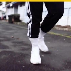 Enorme tatuaje le impide a joven encontrar trabajo.mp4