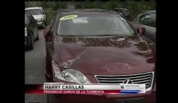 En Methuen vientos huracanados causaron estragos