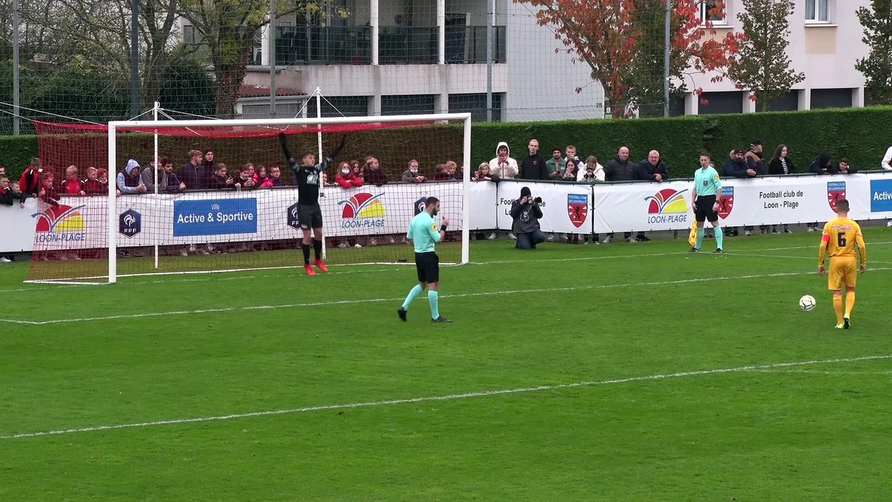 Séance de tirs au but du 7ème tour de coupe de France de football entre le FC Loon-Plage et Evreux
