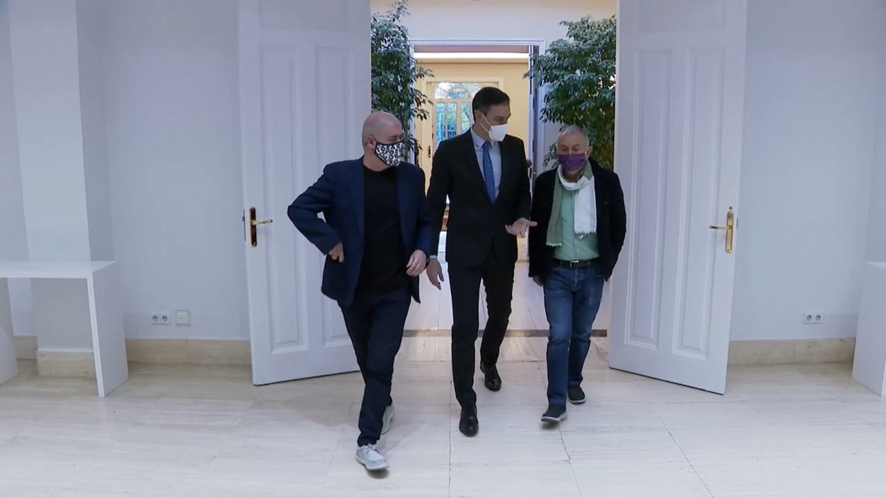 Reunión de Sánchez y los ministros económicos con los sindicatos tras el acuerdo sobre pensiones