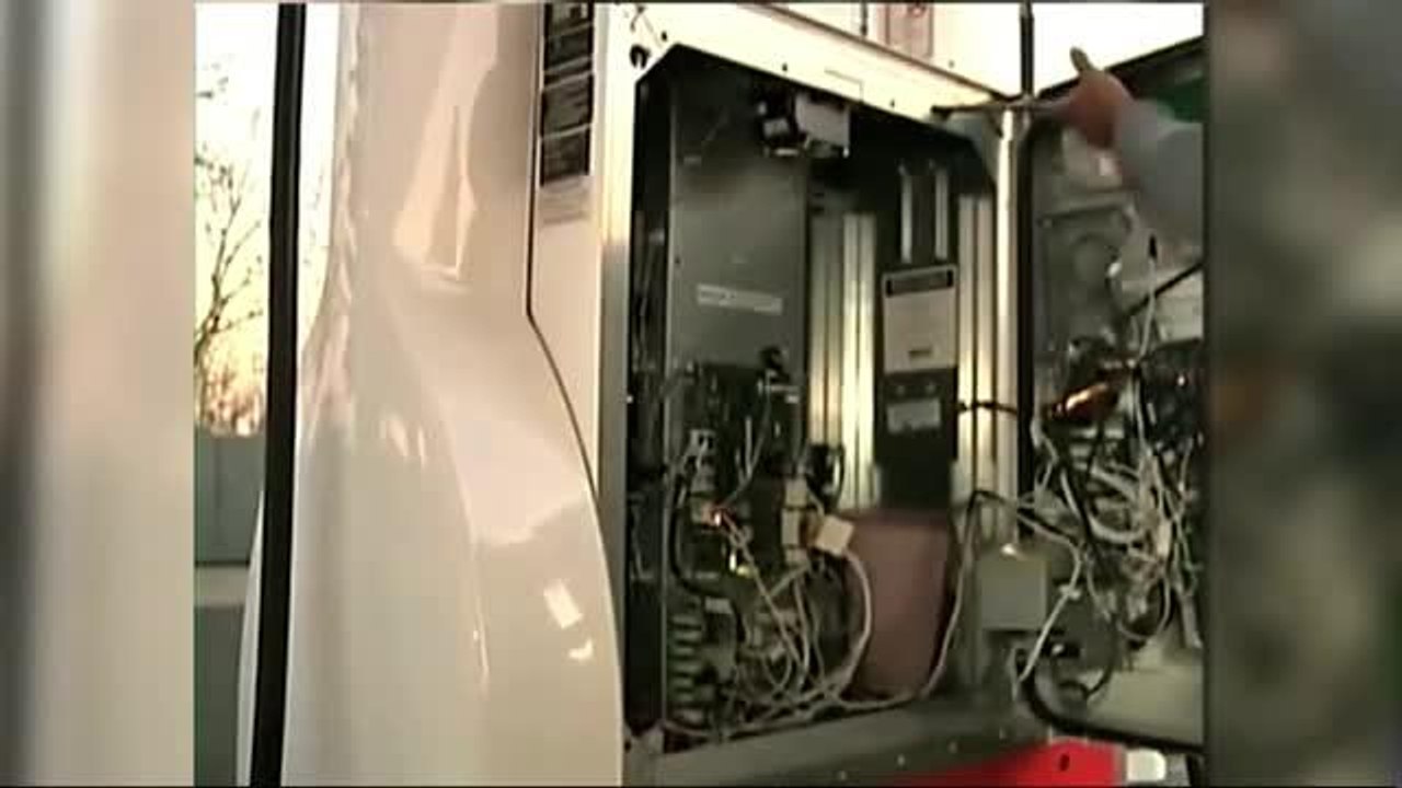 Descubren más clonadores de tarjetas de crédito y débito